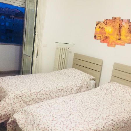 Female Dormitory For Only Female Bed & Breakfast Roma Dış mekan fotoğraf