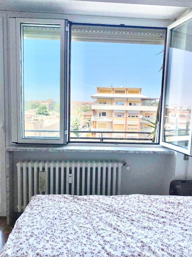 Female Dormitory For Only Female Bed & Breakfast Roma Dış mekan fotoğraf