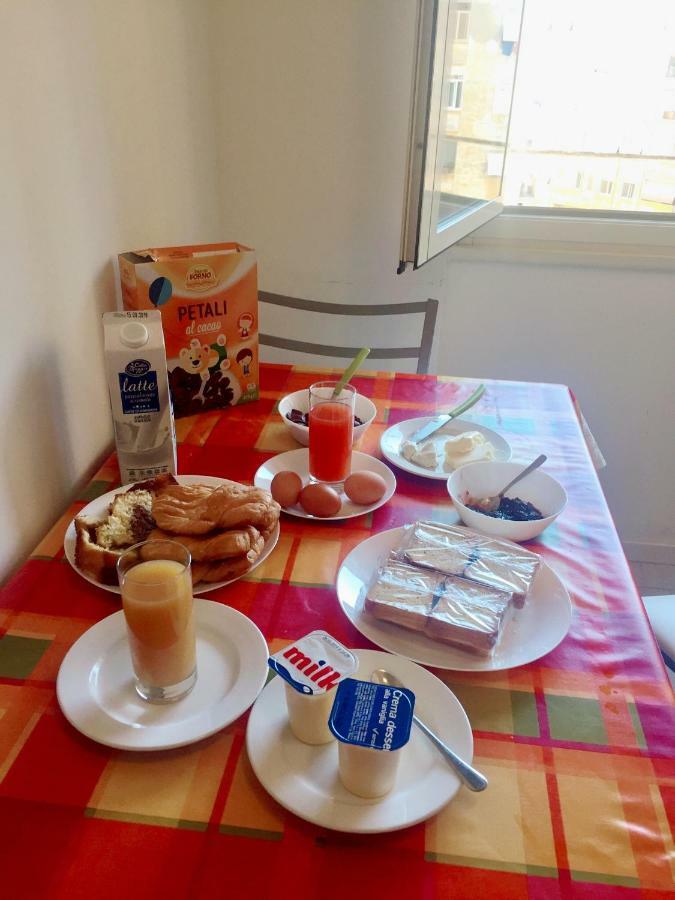 Female Dormitory For Only Female Bed & Breakfast Roma Dış mekan fotoğraf